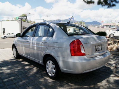 2011 Hyundai Accent  GLS