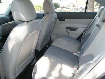 2011 Hyundai Accent  GLS