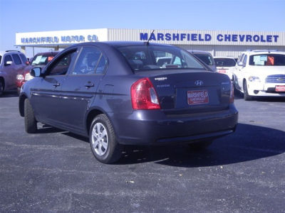 2011 Hyundai Accent  GLS