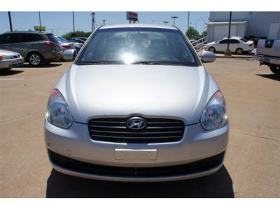 2010 Hyundai Accent  GLS