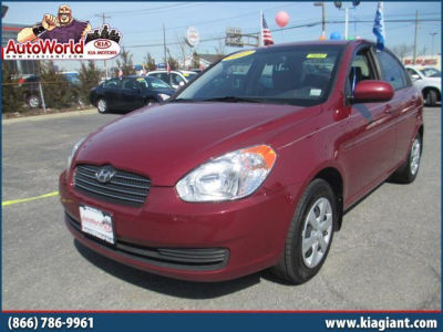 2011 Hyundai Accent GLS