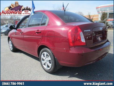 2011 Hyundai Accent GLS