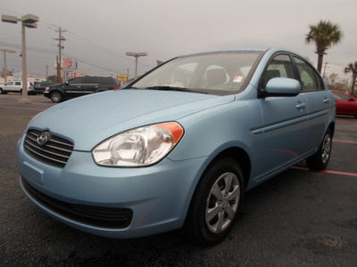 2011 Hyundai Accent  GLS