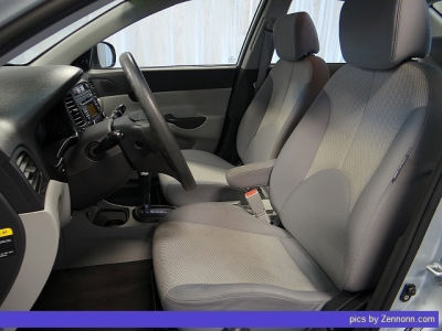 2010 Hyundai Accent  GLS