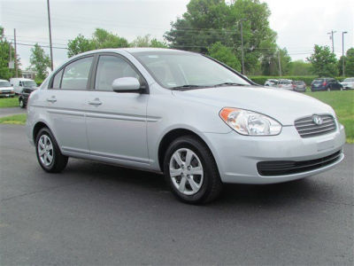 2010 Hyundai Accent GLS