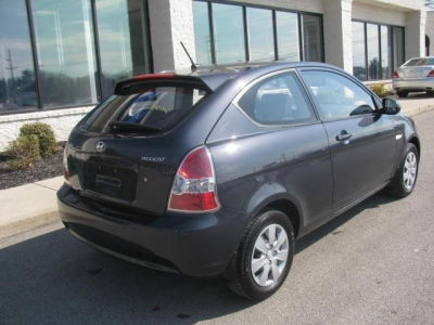 2010 Hyundai Accent  GS