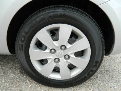2011 Hyundai Accent GS