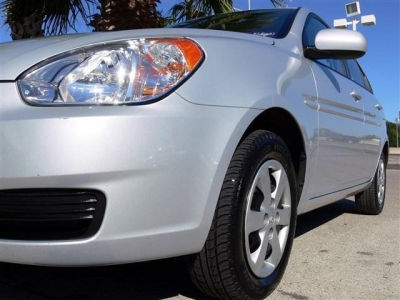 2011 Hyundai Accent  GLS