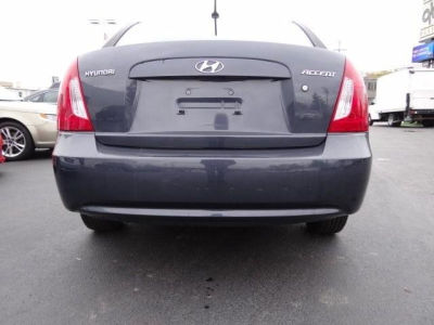 2011 Hyundai Accent GLS