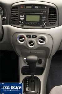 2011 Hyundai Accent  GLS