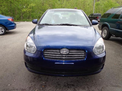 2011 Hyundai Accent GLS