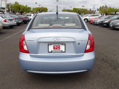 2011 Hyundai Accent  GLS
