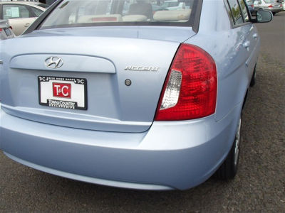 2011 Hyundai Accent  GLS