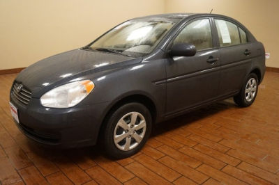 2011 Hyundai Accent GLS