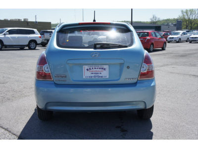 2010 Hyundai Accent GS