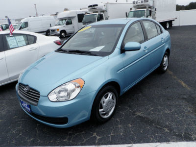 2010 Hyundai Accent GLS