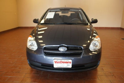 2010 Hyundai Accent Blue