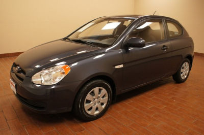 2010 Hyundai Accent Blue