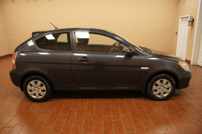 2010 Hyundai Accent Blue