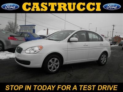 2011 Hyundai Accent GLS