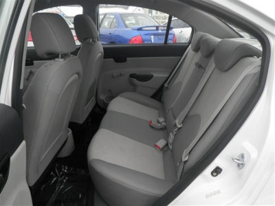 2011 Hyundai Accent  GLS