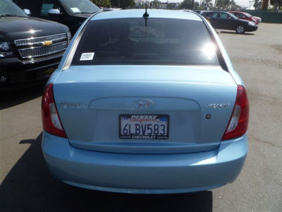 2010 Hyundai Accent GLS