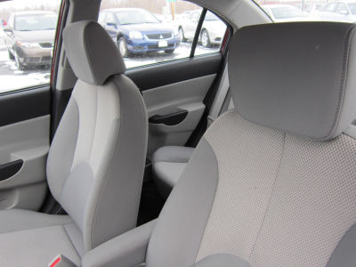 2010 Hyundai Accent GLS