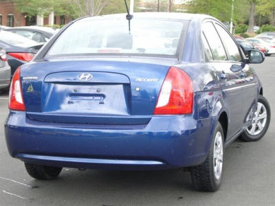 2010 Hyundai Accent  GLS