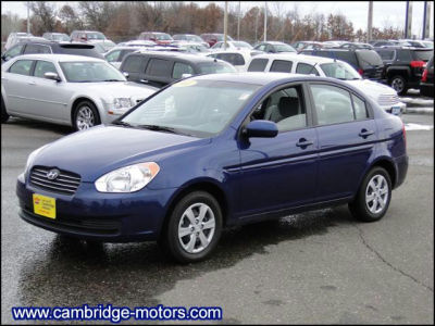 2011 Hyundai Accent  GLS