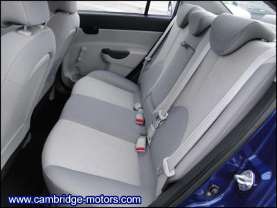 2011 Hyundai Accent  GLS