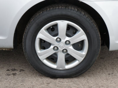 2011 Hyundai Accent  GLS