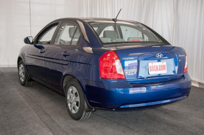 2011 Hyundai Accent  GLS