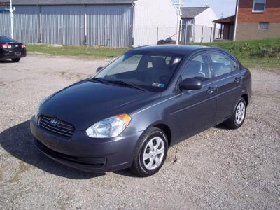 2010 Hyundai Accent  GLS