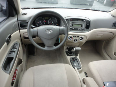 2007 Hyundai Accent  GLS