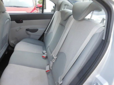 2011 Hyundai Accent  GLS