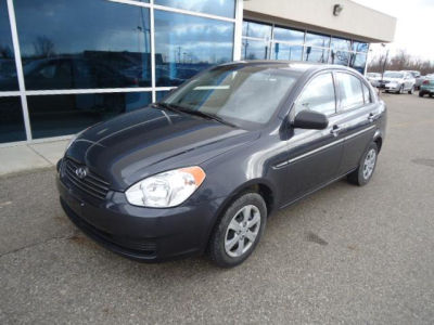 2011 Hyundai Accent  GLS