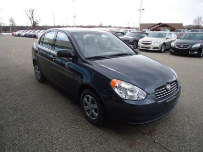 2011 Hyundai Accent  GLS