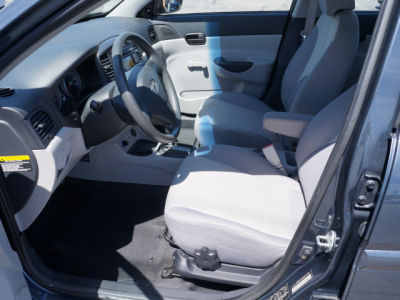 2010 Hyundai Accent  GLS