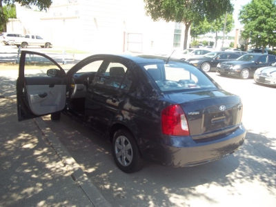 2011 Hyundai Accent GLS