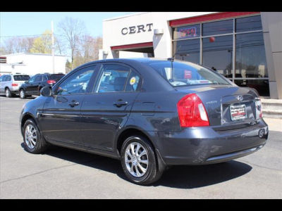 2010 Hyundai Accent  GLS