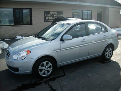 2009 Hyundai Accent  GLS