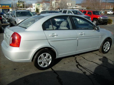 2009 Hyundai Accent  GLS