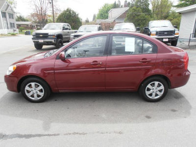 2010 Hyundai Accent GLS