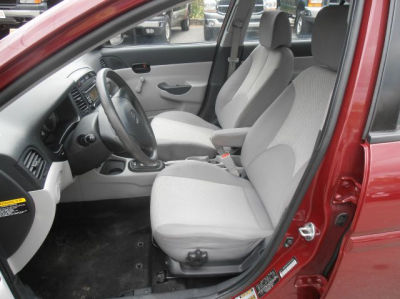 2010 Hyundai Accent GLS