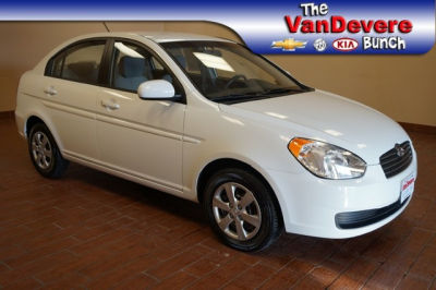 2011 Hyundai Accent  GLS