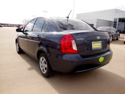 2010 Hyundai Accent  GLS