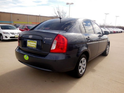 2010 Hyundai Accent  GLS