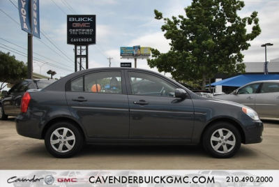 2010 Hyundai Accent GLS