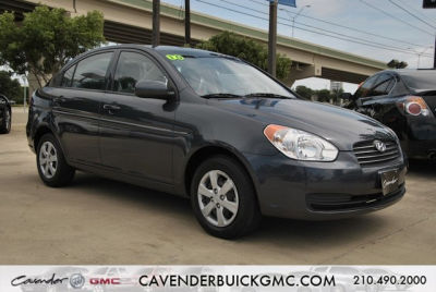 2010 Hyundai Accent  GLS