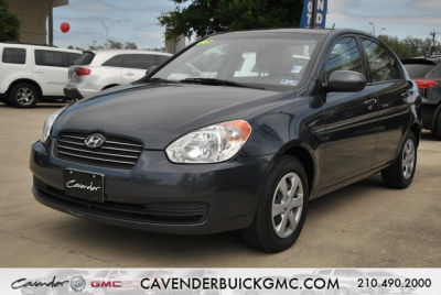 2010 Hyundai Accent  GLS